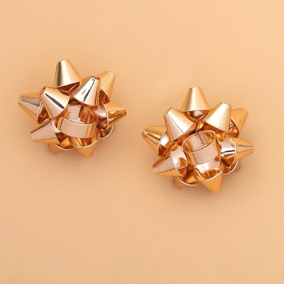 Gold Bow Flower Stud Pierced Earrings - Picture 2 of 4